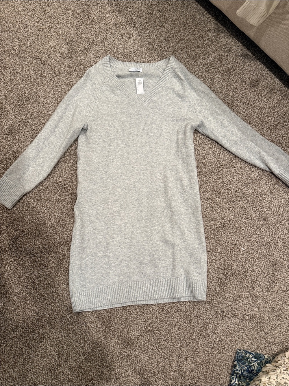 Old Navy Light Gray V-Neck Sweater Tunic